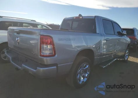 2022 Ram 1500 Big Horn/Lone Star из США, поврежденный, VIN 1C6SRFFT7NN405664